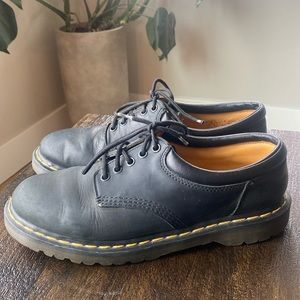 Men’s 11 used Dr.Martens